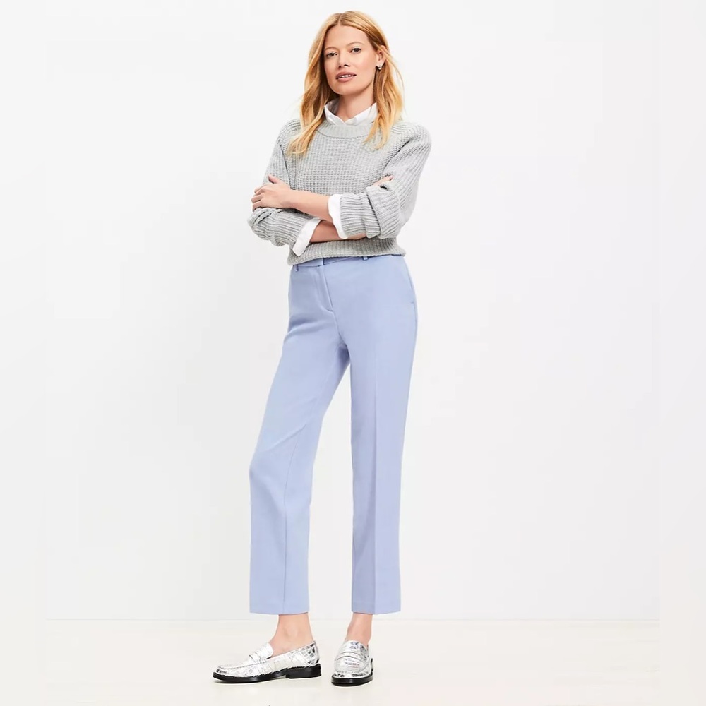 LOFT - Riviera Slim Women’s Pants -Light Blue Straight Leg - Size 0